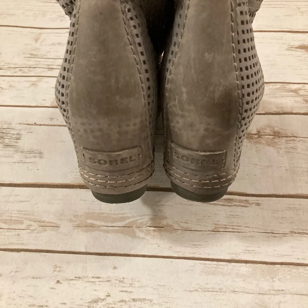 SOREL 1964 PREMIUM WEDGE BOOTIES - WOMEN'S SIZE 10